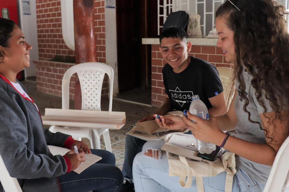 DANIEL Y VANESSA, JÓVENES CONTADORES DE HISTORIAS DE COLOSÓ, SUCRE